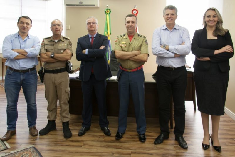 Primeira formação do Colegiado: Moisés, Araujo Gomes, Paulo Koerich, Borges, Giovani Adriano e Daniela – Foto: Susi Padilha/Divulgação/ND