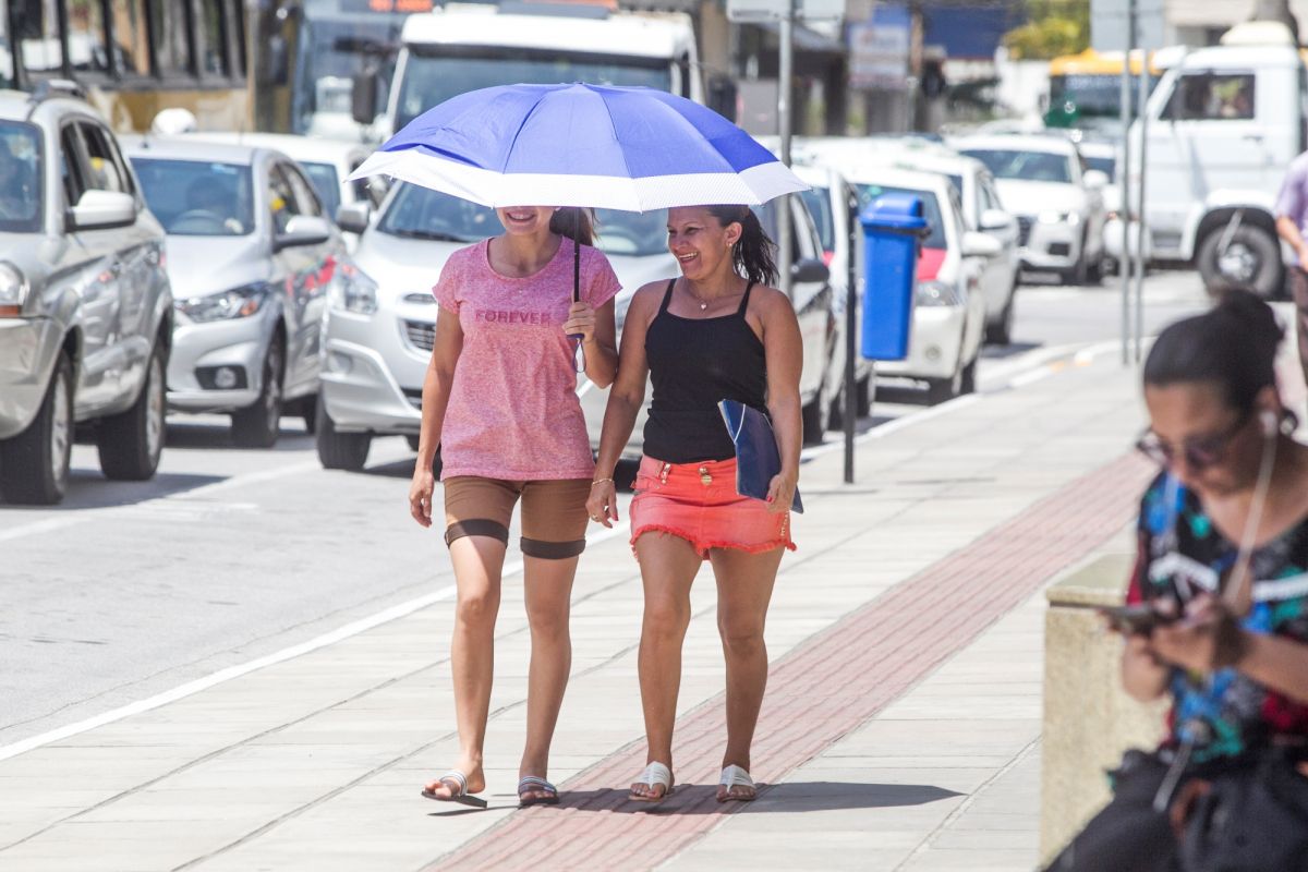 Com massa de ar quente, SC pode registrar temperaturas de até 40°C