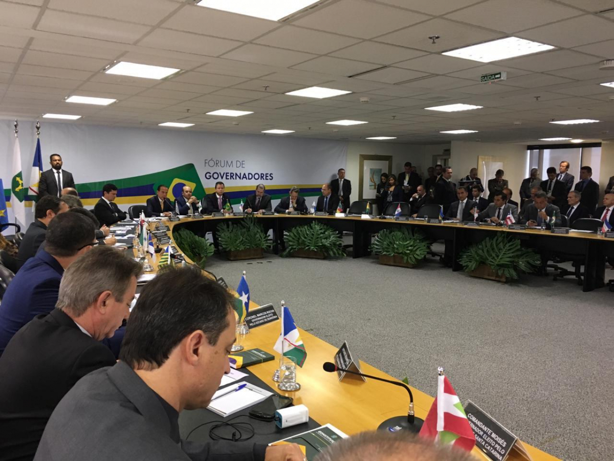 Carlos Moisés na reunião desta semana do Fórum dos Governadores - Divulgação/ND