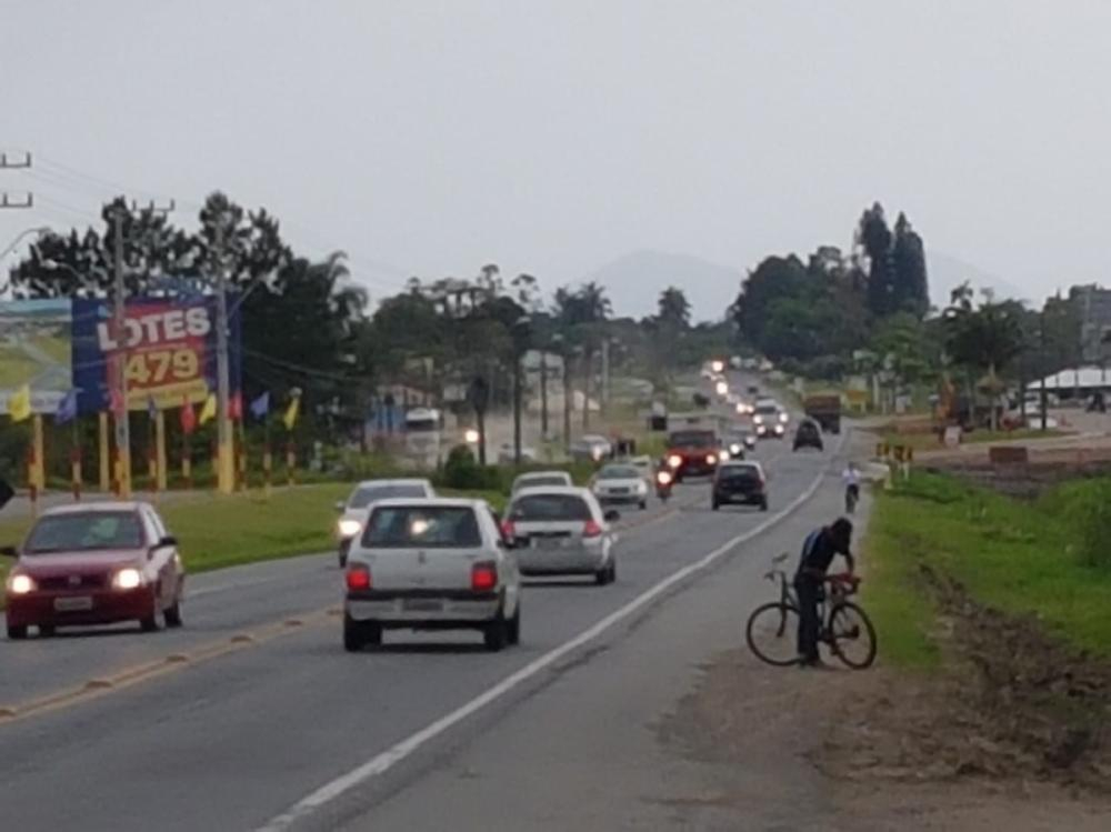 PRF prevê aumento de fluxo de veículos no acesso às praias - Divulgação/ND