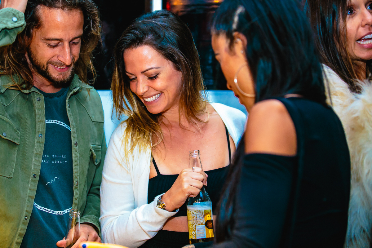 Sorrisos no Corona Sunsets Hour - Larissa Trentini