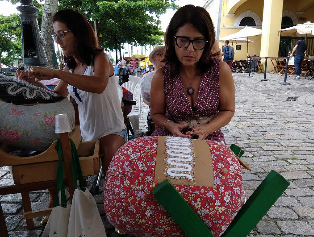 Roseli Pereira, que se destaca no protagonismo cultural de Florianópolis, reforça o comitê internacional de memória da Aéropostale - Reprodução Facebook