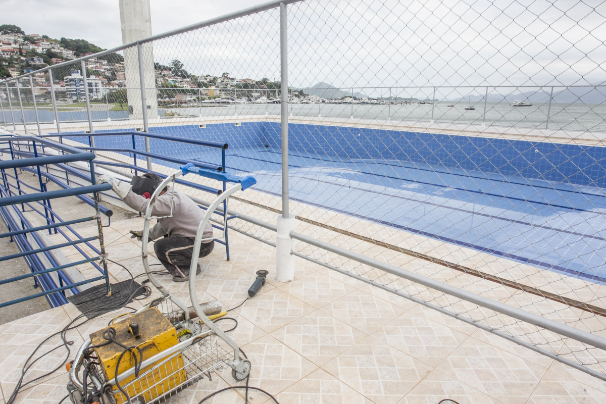 Piscina semiolímpica na passarela Nego Quirido deve ser entregue em dezembro - Marco Santiago/ND
