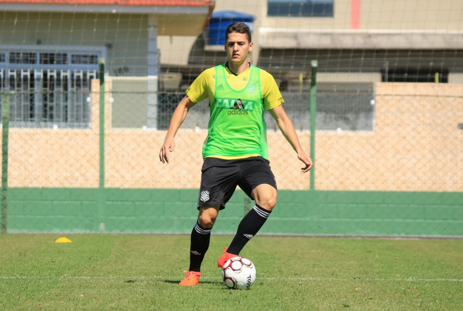 Trevisan participou da primeira parte do treino desta quarta-feira no CFT do Cambirela - Luiz Henrique/Figueirense FC
