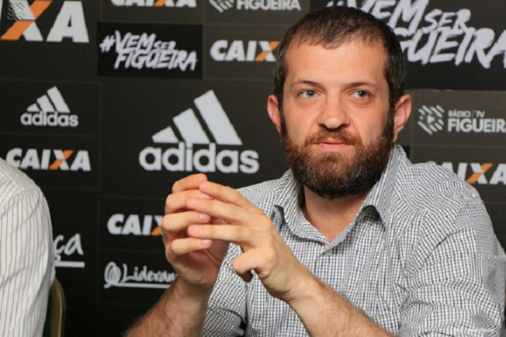 Cláudio Vernalha faz balanço dos primeiros 12 meses no Furacão - Luiz Henrique/Divulgação FFC/ND