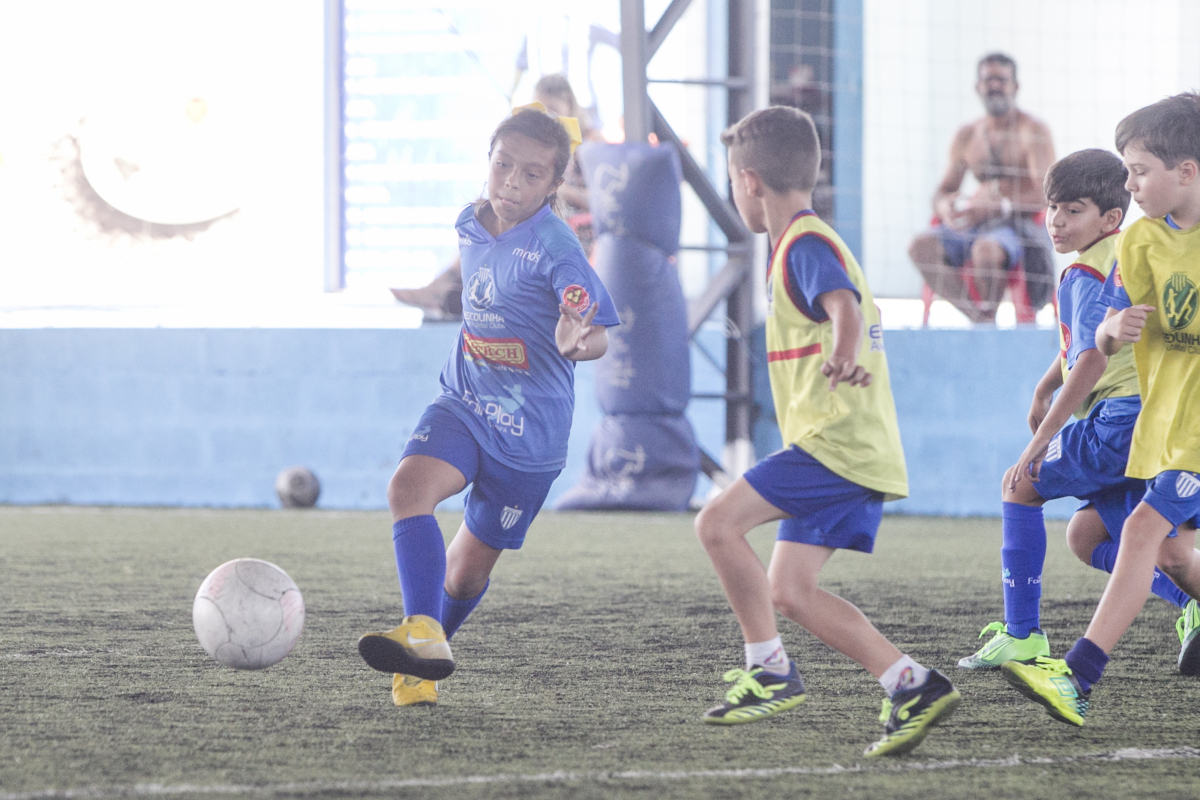 Nat&aacute;lia Pereira se sobressai nos treinos com meninos na Fair Play - Foto: Marco Santiago/ND