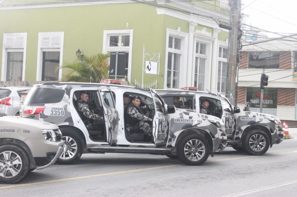 Policiais partem para mais uma missão - Divulgação/ND