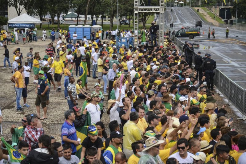 Inconformados com a derrota nas urnas, manifestantes devem tomar a Pra&ccedil;a dos Tr&ecirc;s Poderes – Foto: Marcelo Camargo/Ag&ecirc;ncia Brasil/ND