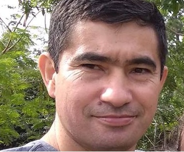 Adi Marcos Favero, 40, goleiro amador que morreu em meio a um jogo de um campeonato society amador – Reprodução/Facebook
