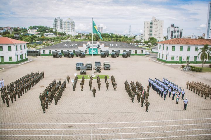 Solenidade juntou tropas das três forças militares no pátio do 63º BI – Divulgação Exército Brasileiro
