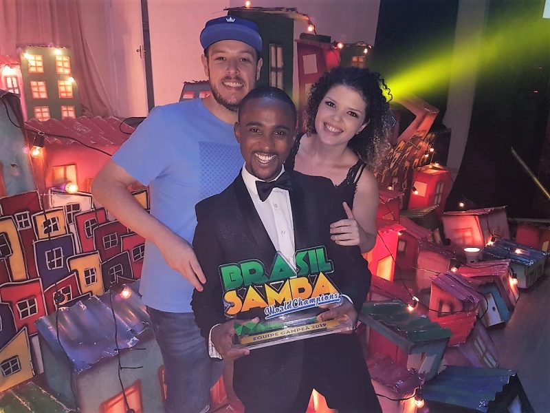 Leandro Murillo entre Marlon Marian e Nel Zimermann – DIVULGAÇÃO/ND