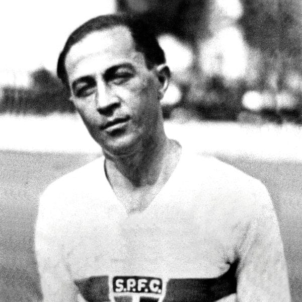 Friedenreich um artilheiro nato. Foi nove vezes artilheiro do campeonato paulista. – Foto: Acervo S&atilde;o Paulo