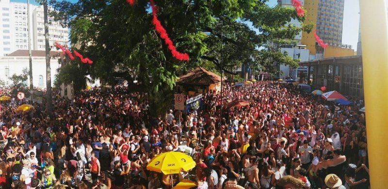 Bloco dos Sujos promete agitar o centro de Florian&oacute;polis na tarde de s&aacute;bado (18)&nbsp; – Foto: Lorenzo Dornelles/ND