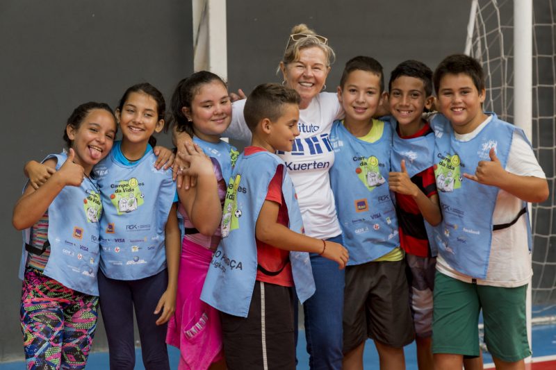 Alice Kuerten no IGK, que atende 720 pessoas em cinco munic&iacute;pios catarinenses – Foto: Fernando Willadino/ND