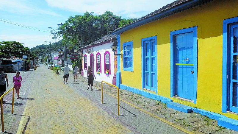 A arquitetura a&ccedil;oriana de Santo Ant&ocirc;nio de Lisboa &eacute; uma das principais atra&ccedil;&otilde;es do bairro em Florian&oacute;polis – Foto: Reprodu&ccedil;&atilde;o/NDTV