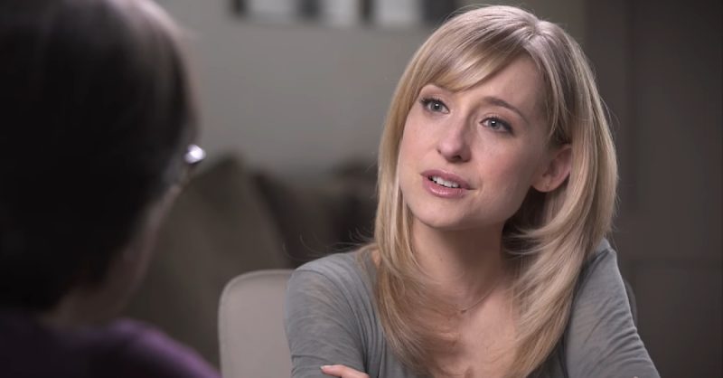 Allison Mack ficou conhecida por atuar na s&eacute;rie ‘Smallville’ – Smallville/Reprodu&ccedil;&atilde;o