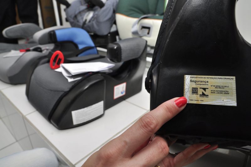 Cadeirinha de seguran&ccedil;a para crian&ccedil;as no tr&acirc;nsito – Foto: Fernando Mendes/ND