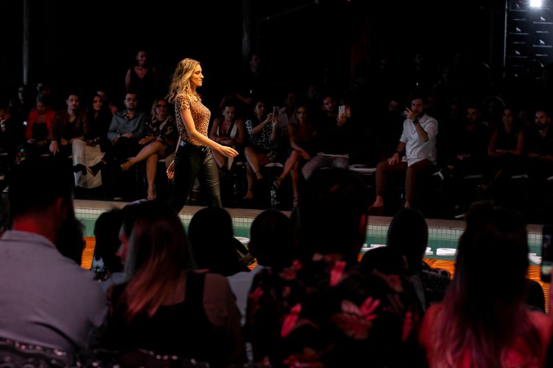 Pe&ccedil;as da temporada Primavera-Ver&atilde;o 2020 foram apresentadas em primeira m&atilde;o – Jos&eacute; Somensi/Divulga&ccedil;&atilde;o/ND