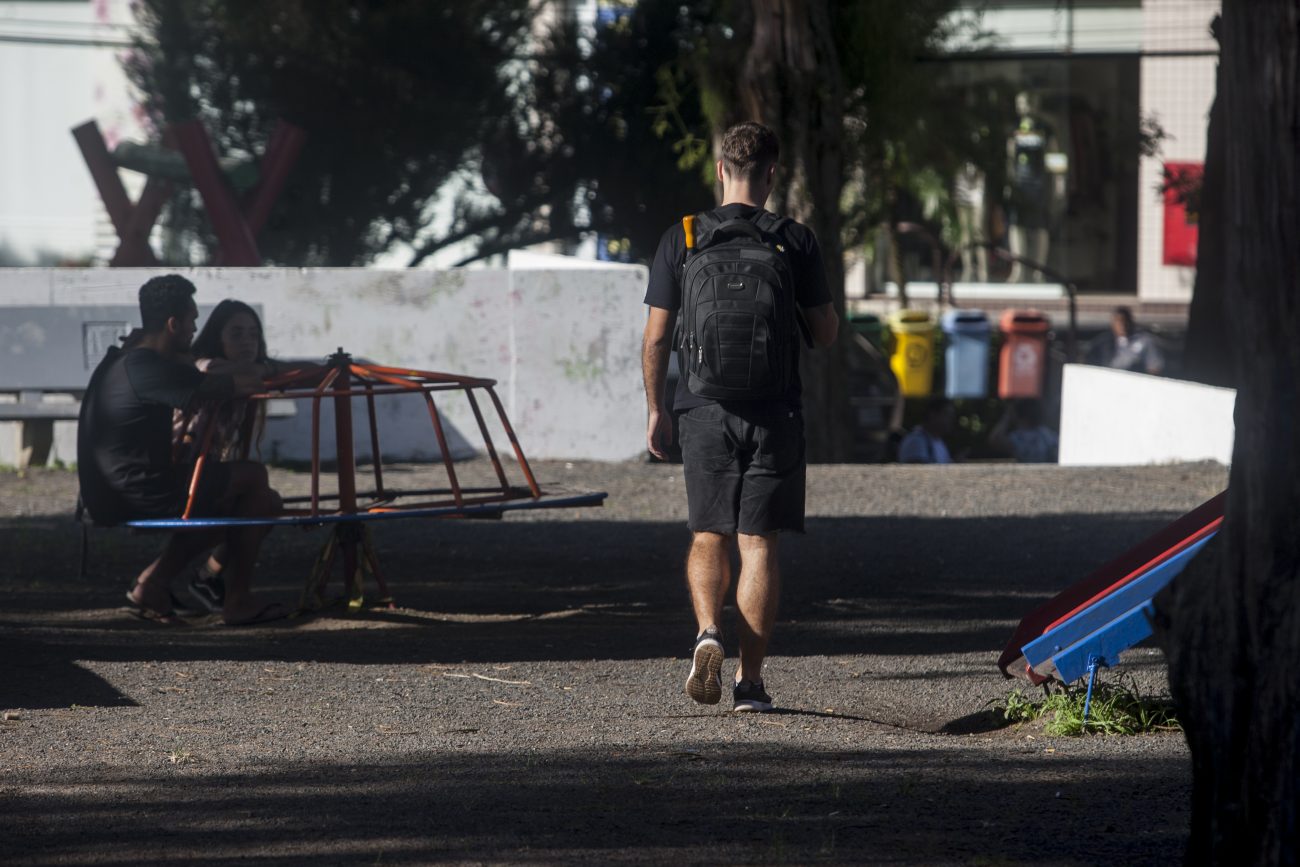Estudante na Trindade Trindade está em terceiro lugar entre os aluguéis mais caros de Florianópolis