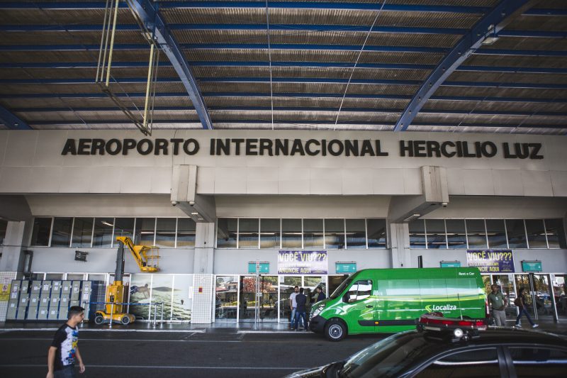 Aeroporto Hercílio Luz: expectativa é que novas faixas de alíquotas estimulem mais voos – Daniel Queiroz/ND