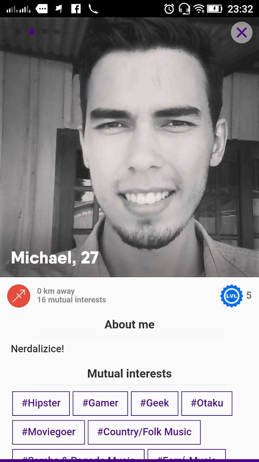 Nerd Spell – Muito além de encontrar quem está próximo a você, este aplicativo de namoro reúne usuários que curtem cultura pop. O programa é uma mistura de Tinder com jogo RPG. Na prática, em vez de clicar em um “coração”, o usuário deve lançar feitiços para conquistar seu player 2. Está disponível para Android (<a href="https://goo.gl/MhyDPK">https://goo.gl/MhyDPK</a>) e iOS (<a href="https://goo.gl/zPtEJA">https://goo.gl/zPtEJA</a>). - Crédito: Divulgação/33Giga/ND