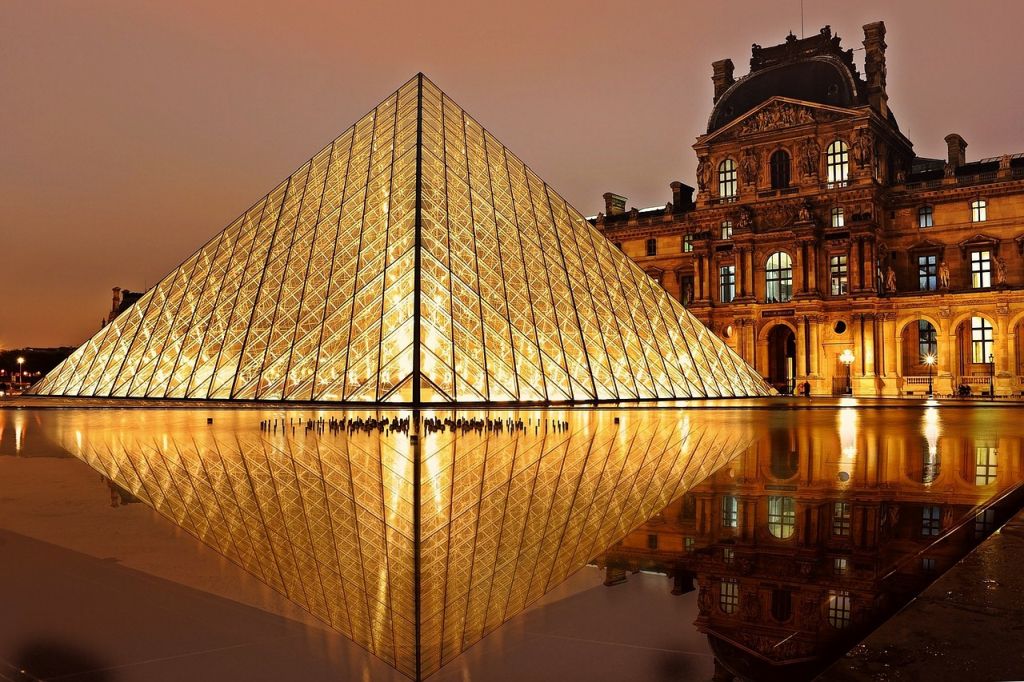 Museu do Louvre, França - Pixabay - Pixabay/Rota de Férias/ND
