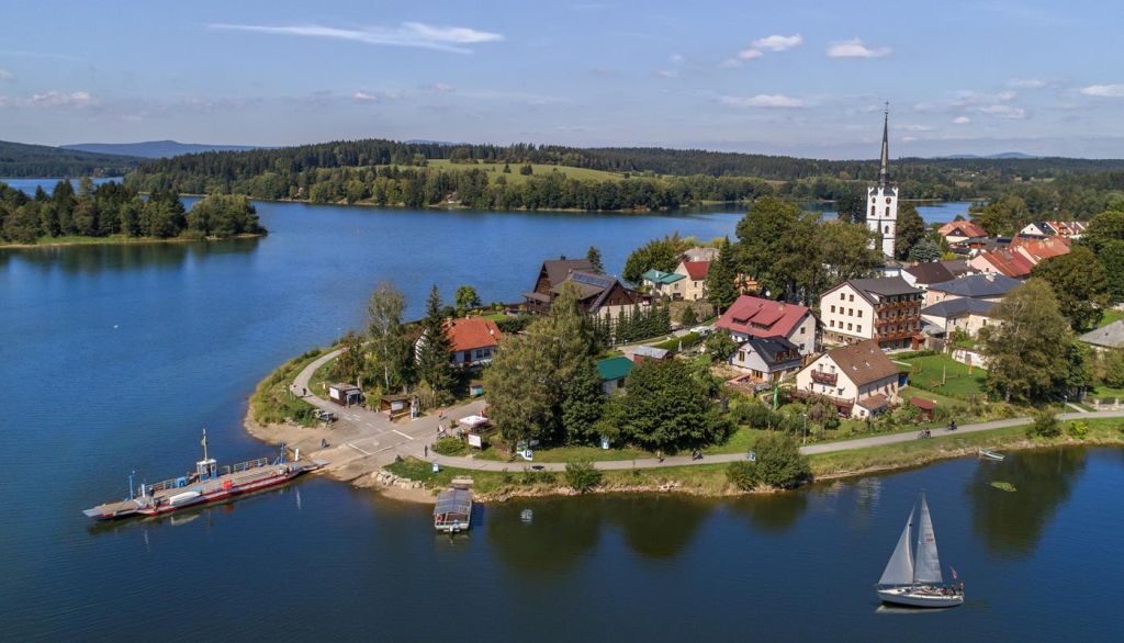 - UPVISION/CzechTourism - UPVISION/CzechTourism/Rota de Férias/ND