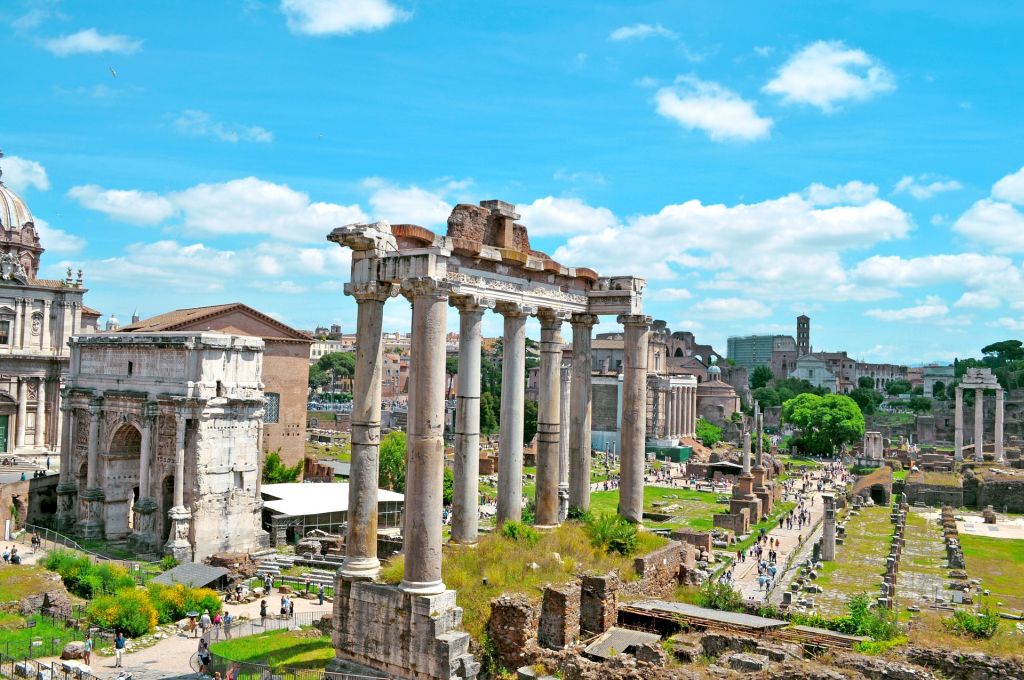 Fórum Romano, Itália - Pixabay - Pixabay/Rota de Férias/ND