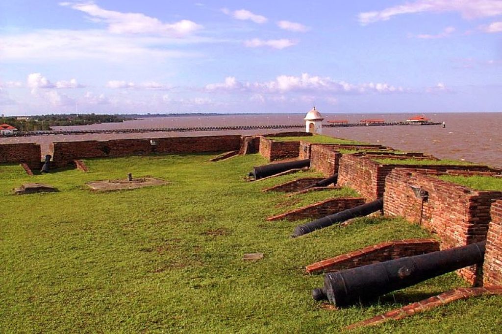 Amapá - Macapá - Fernando Remedios on Visualhunt / CC BY-NC-ND - Fernando Remedios on Visualhunt / CC BY-NC-ND/Rota de Férias/ND