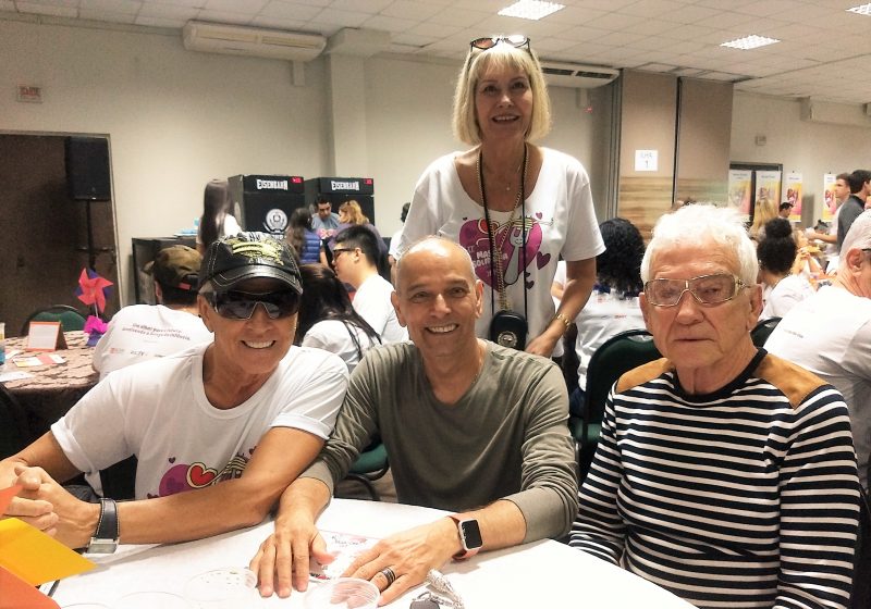 Val Kravchychyn com Helinho Ferreira (à esq.), Édio Silva (centro) e Nei Cardoso – Marcos Cardoso/ND