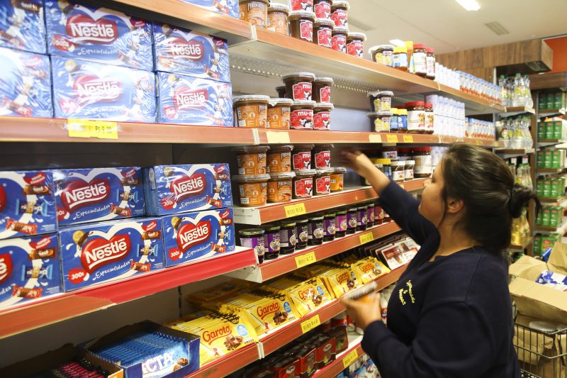 Supermercados estão entre estabelecimentos que contratam durante crise &#8211; Foto: Anderson Coelho/ND