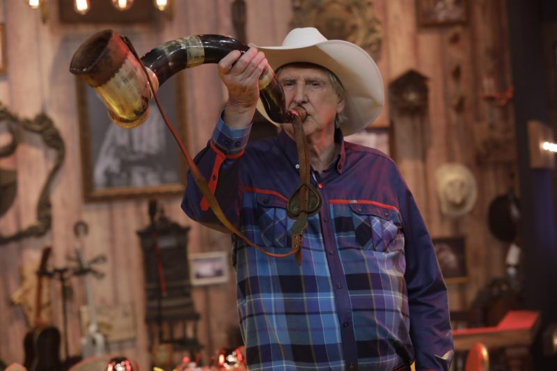 &Aacute;udio de S&eacute;rgio Reis vazado continua repercutindo e gerando consequ&ecirc;ncias. A &uacute;ltima foi cancelamento do projeto do novo &aacute;lbum do artista – Foto: Divulga&ccedil;&atilde;o Record TV