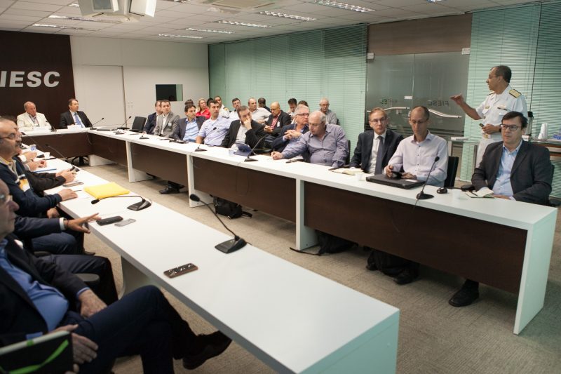 Vice-almirante, Petronio Augusto Siqueira de Aguiar disse que as obras come&ccedil;am at&eacute; o ano que vem – Filipe Scotti – FIESC/ND