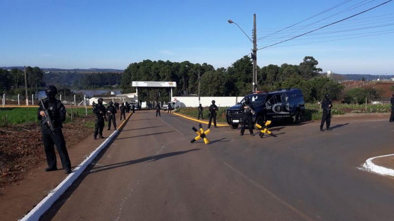 Esquema de segurança para a chegada de Moro no Complexo Penitenciário de Chapecó &#8211; Diego Antunes/RICTV
