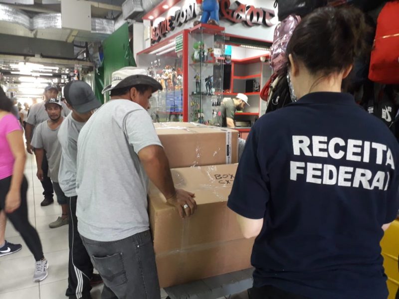 Receita Federal retém produtos no Camelódromo de Florianópolis &#8211; Caroline Borges/ND