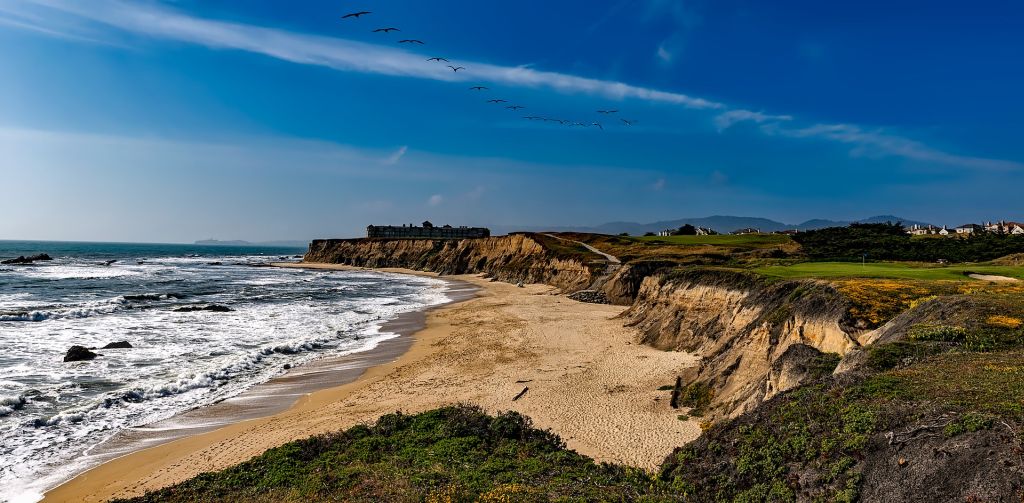 Half Moon Bay, Estados Unidos - Pixabay - Pixabay /Rota de Férias/ND