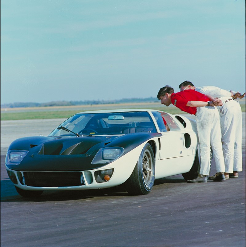 Ford GT40 Mark II 1966 - Foto: Divulgação - Foto: Divulgação /Garagem 360/ND