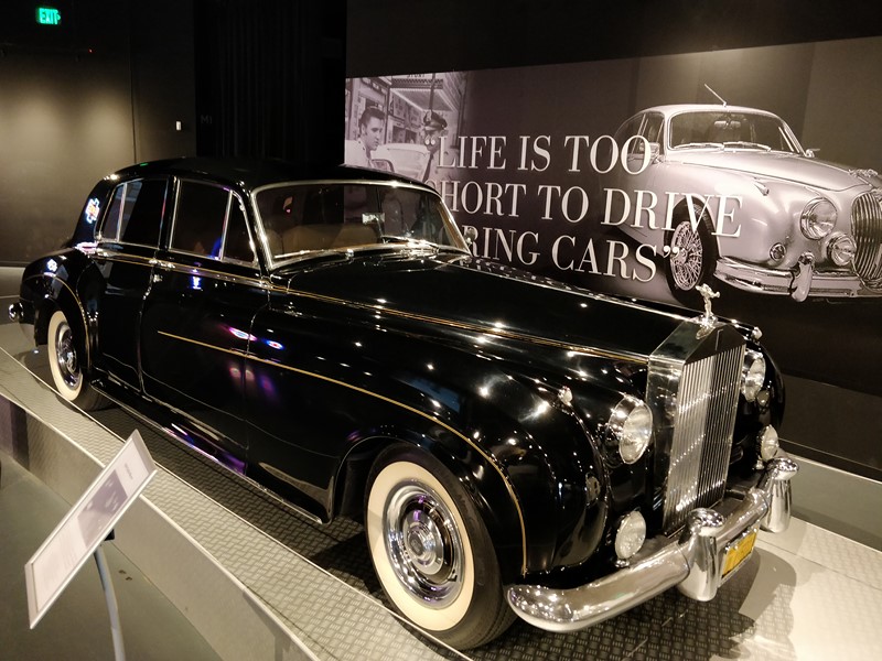 1960 Rolls-Royce Phantom V – Elvis teve muitos modelos da marca, entre os quais este permanece em Graceland. O Rei do Rock circulou com o carro em lugares como Las Vegas e Los Angeles - Foto: Paulo Basso Jr./Garagem360 - Foto: Paulo Basso Jr./Garagem360/Garagem 360/ND