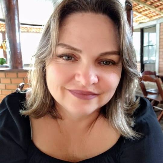 C&aacute;tia voltava para S&atilde;o Francisco do Sul quando foi abordada e levada para o local onde foi morta – Foto: Foto: Facebook