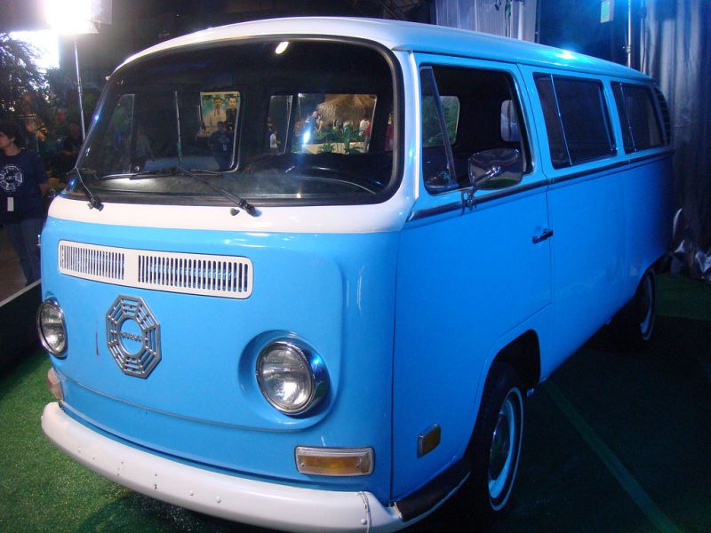 A Volkswagen Kombi usada nas filmagens do seriado "Lost" (2004-2010) foi arrematada por US$ 47,5 mil (cerca de R$ 164.350 mil) no leilão, realizado em 2010, que reuniu objetos da série - Foto: Doug Kline via VisualHunt.com / CC BYn - Foto: Doug Kline via VisualHunt.com / CC BYn/Garagem 360/ND