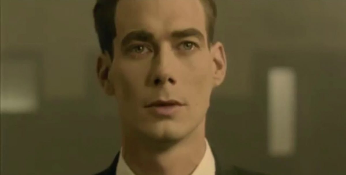 Bullet – Covenant (2002): <a href="http://bit.ly/2NlBeMG">http://bit.ly/2NlBeMG</a> - Crédito: Reprodução YouTube/33Giga/ND