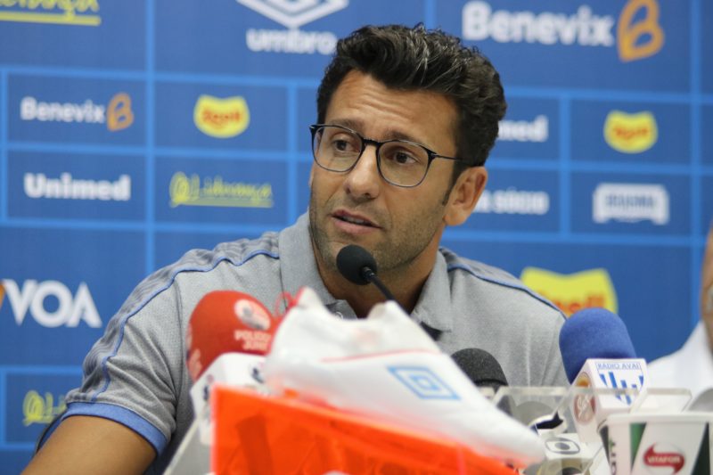 Após a demissão de Geninho, Avaí anuncia Alberto Valentim como novo treinador do time &#8211; Foto: Frederico Tadeu/Avaí/ND