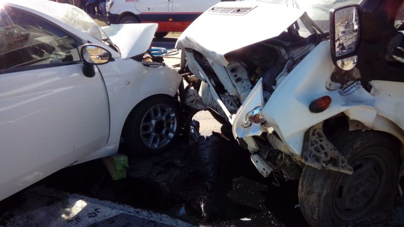 Acidente em Ascurra envolveu veículo Fiat 500 e caminhão – Batalhão de Operações Aéreas/Corpo de Bombeiros Militar/ND