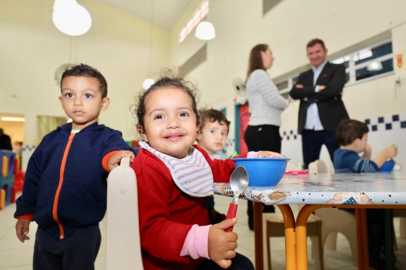 De acordo com o relat&oacute;rio Lancet Countdown, crian&ccedil;as s&atilde;o as que mais sofrer&atilde;o com o aumento de doen&ccedil;as infecciosas – Foto: Ricardo Medeiros/Divulga&ccedil;&atilde;o PMF/ND