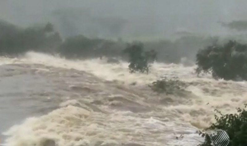 Barragem se rompeu no distrito de Quati, cidade Pedro Alexandre – Reprodução