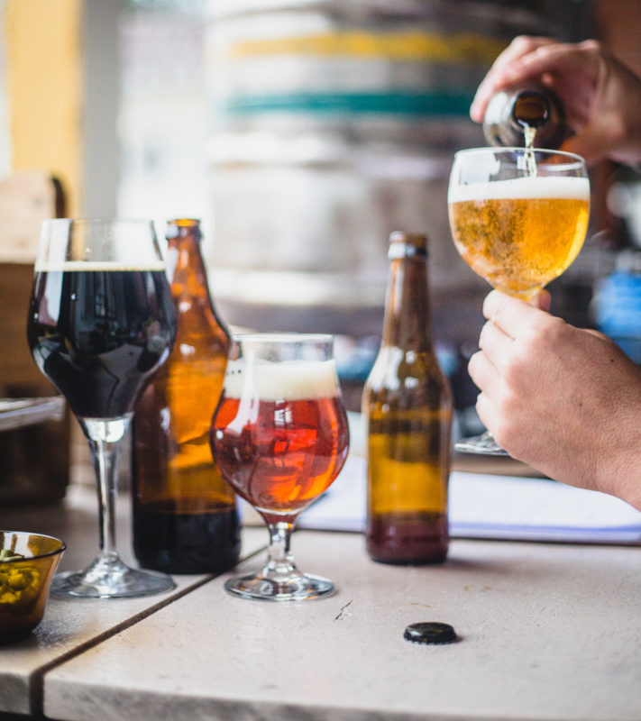 &nbsp;Cervejeiros artesanais veem aumento no pre&ccedil;o da embalagem, dos insumos e no frete dos produtos- Foto: Arquivo/Daniel Queiroz/ND/