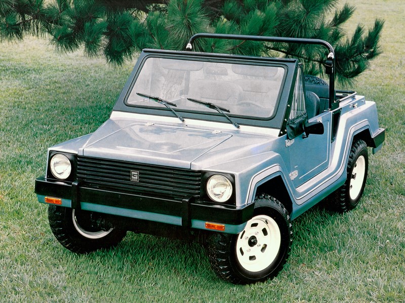 Gurgel X12/Tocantins: foi o principal produto da marca brasileira. Mesmo sem ser 4x4, tinha o sistema Selectraction que ajudava o veículo a sair de atoleiros - Foto: Divulgação - Foto: Divulgação/Garagem 360/ND