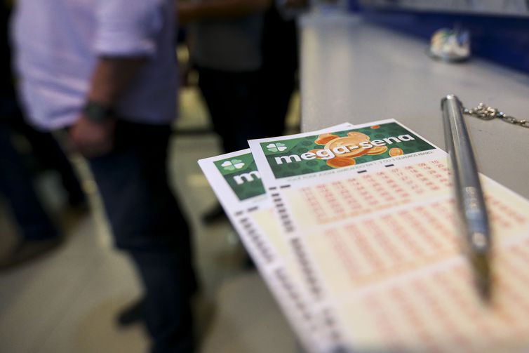 Sorteio foi realizado na noite desse sábado (13) – Marcelo Camargo/Agência Brasil/ND