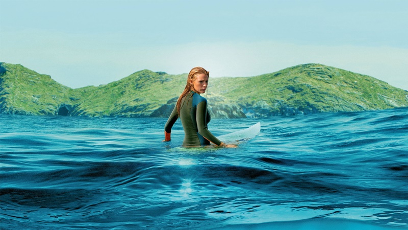 Águas Rasas (2016) - aventura. Após ser mordida por um tubarão-branco, uma jovem surfista fica ilhada numa rocha perto da costa e precisa ser mais inteligente que seu predador para sobreviver. - Divulgação/33Giga/ND