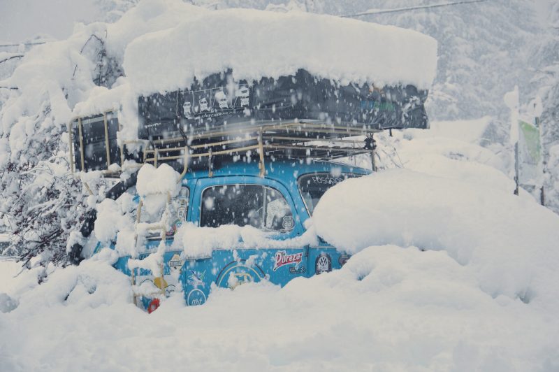 Nevasca em Bariloche. O Fusca Lya no estacionamento do hostel – Raphael Prata/Divulga&ccedil;&atilde;o/ND
